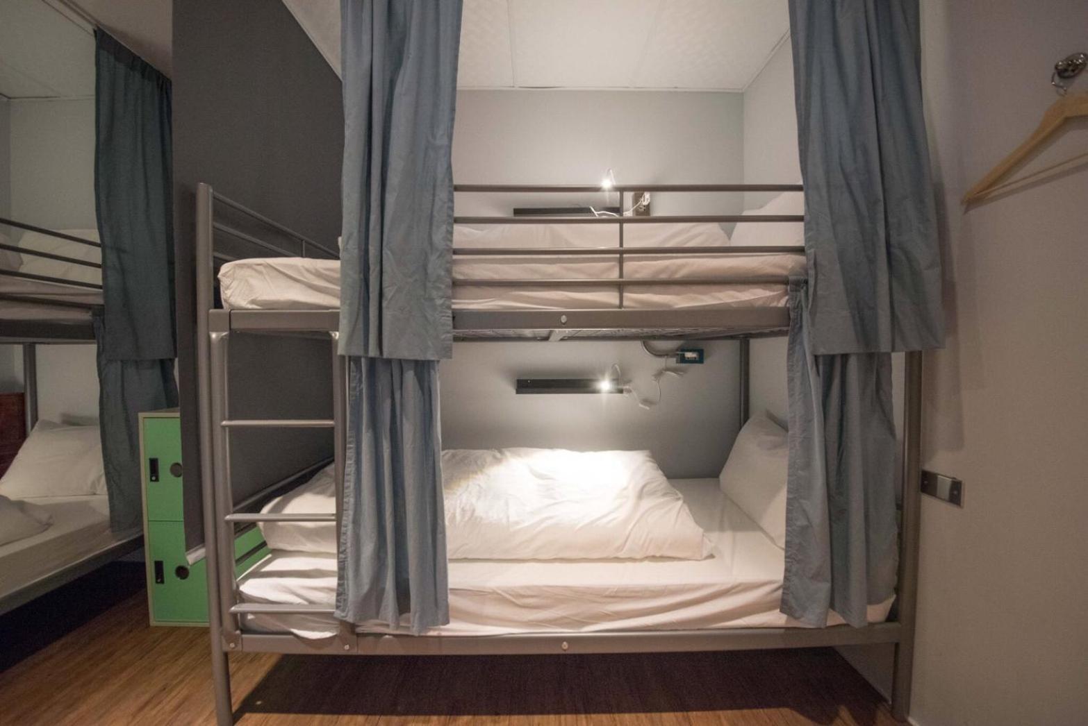 Deer Traveler Hostel Yuchi Exterior photo