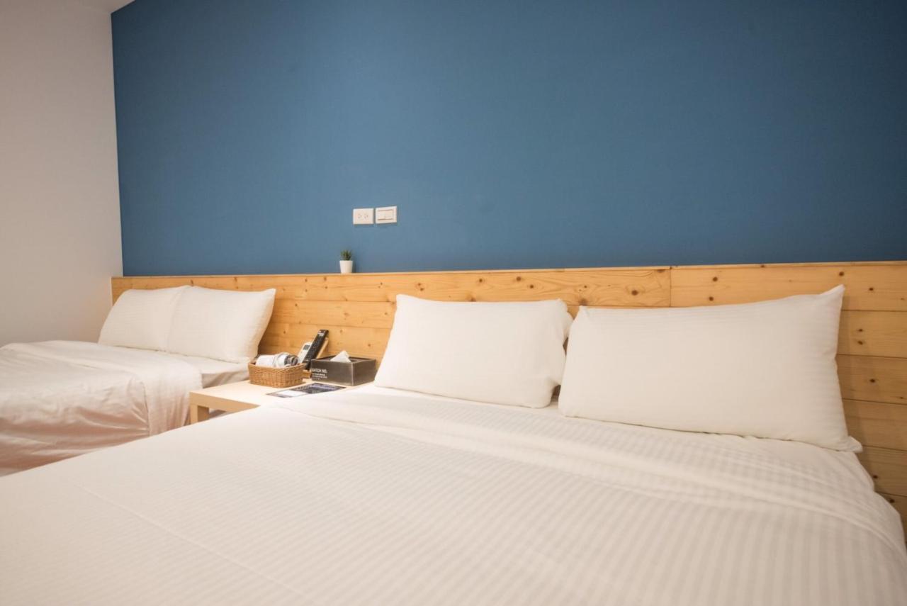 Deer Traveler Hostel Yuchi Exterior photo
