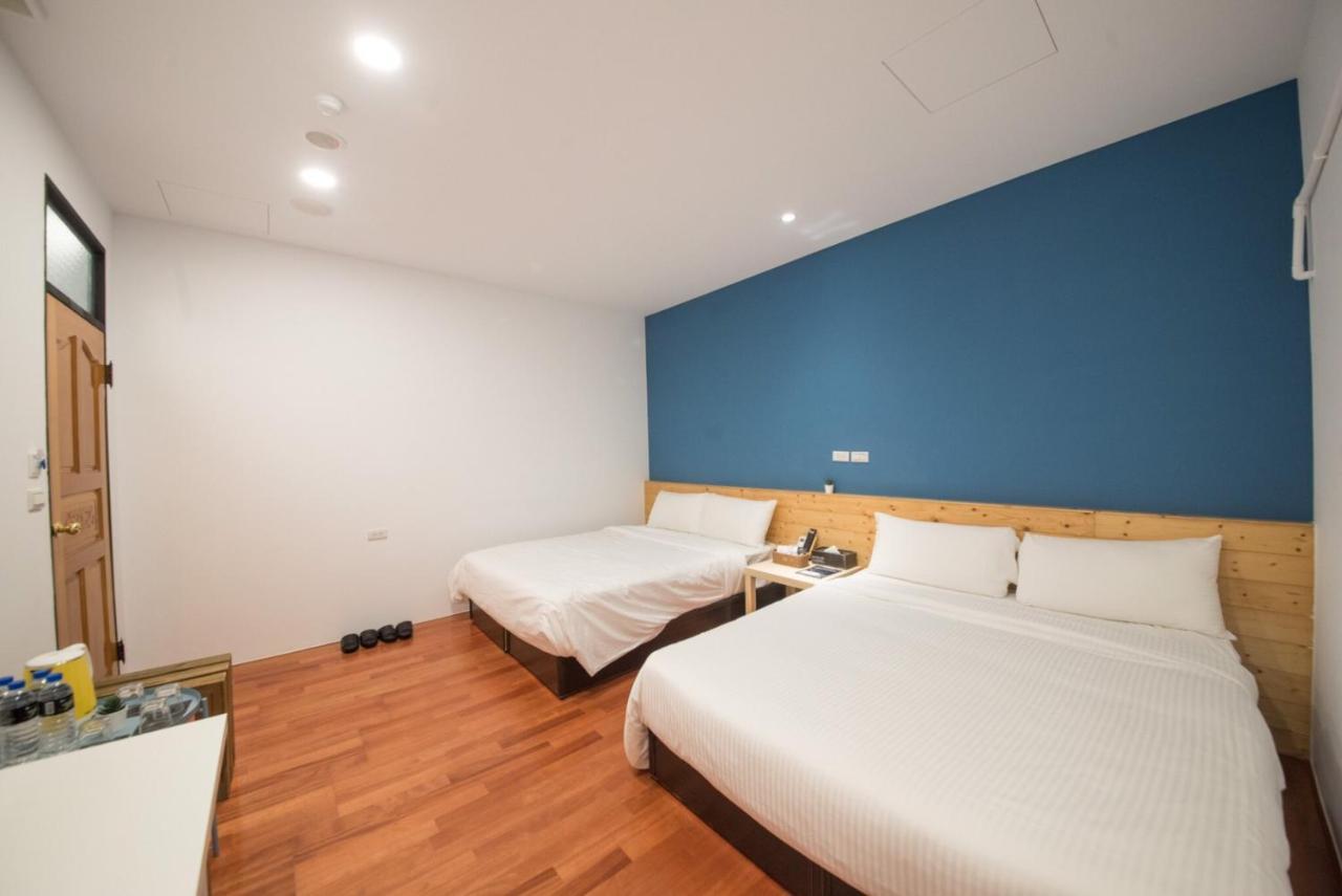 Deer Traveler Hostel Yuchi Exterior photo