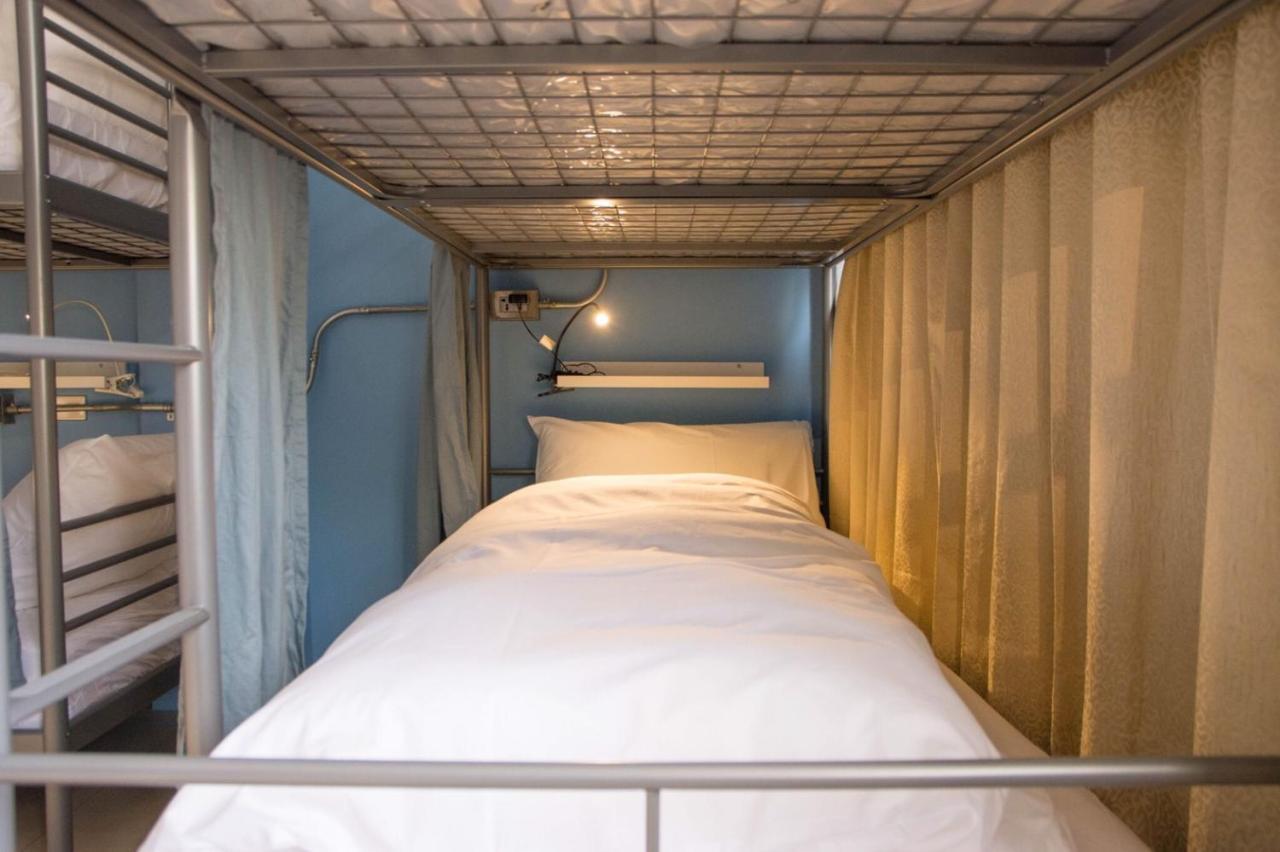 Deer Traveler Hostel Yuchi Exterior photo